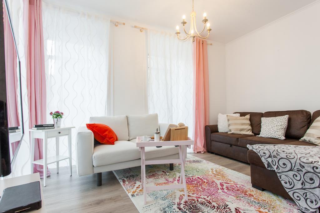 Apartament White Tiles In Center Lizbona